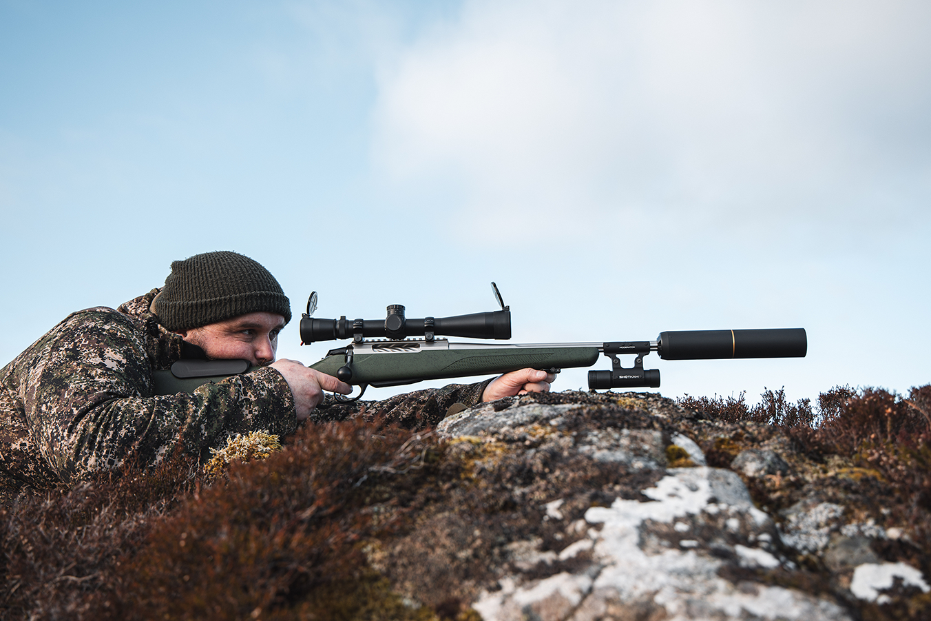ShotKam™ Canada—Top Gun Camera for Rifle Hunting & Clay Shooting